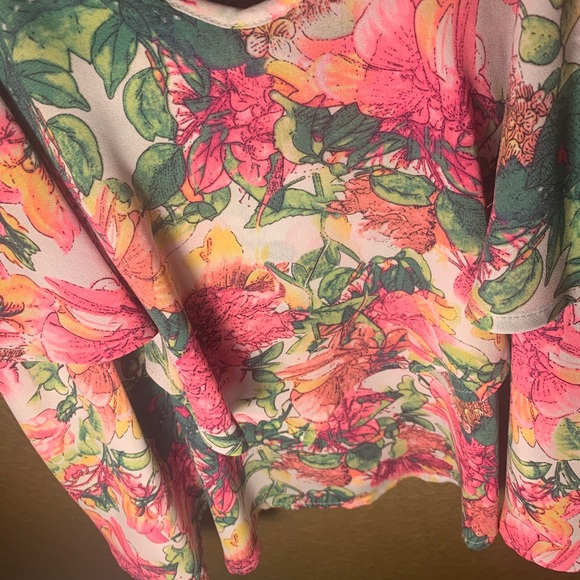 ASTR Ruffle Tank - Picture 3 of 4